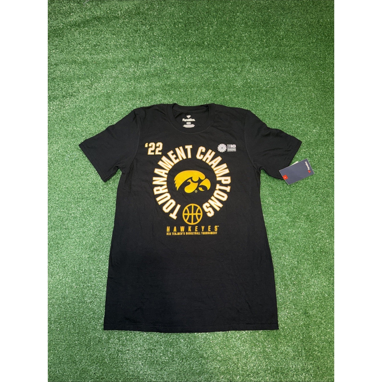 Iowa Hawkeyes 2022 Tournament Champions T Shirt Mens Small Ncaa Basketball